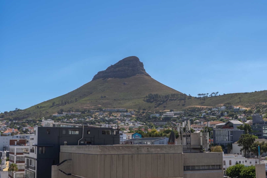 2 Bedroom Property for Sale in Cape Town City Centre Western Cape